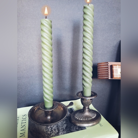 Set of vintage silver candlesticks ✨️ - Picture 3 of 3